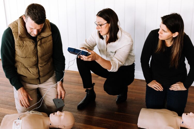 PAEDS simulation sessions include evidence-based, up-to-date resuscitation education, with state-of-the-art equipment for hands on learning. Image: PAEDS