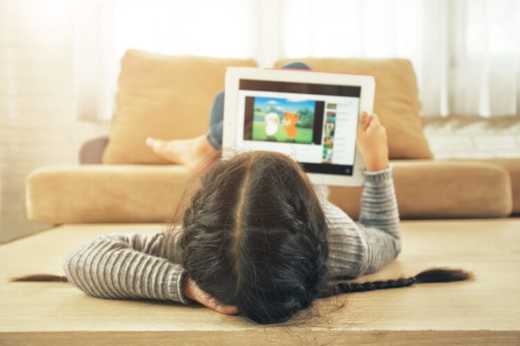 The research points to holiday screen habits as a major contributor to back-to-school stress. Image: escapejaja/stock.adobe.com