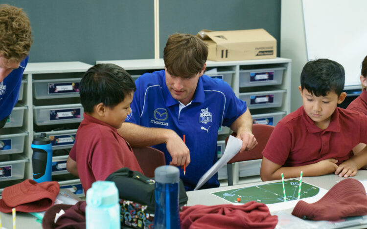 George Wardlaw at Werribee Primary, completing the Goal Accuracy Lesson with students. Image: The Huddle.