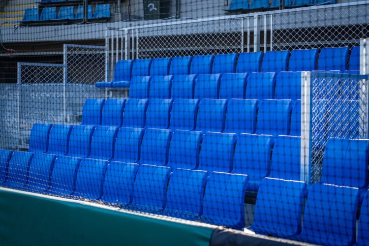 The Elite range features individual plastic bucket
seating, a deeper structural profile, and a reinforced backrest. Image: Felton Industries