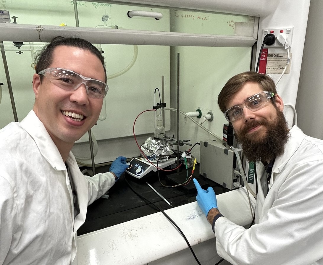Sydney chemists develop low-cost STEM kit to bring research into classrooms