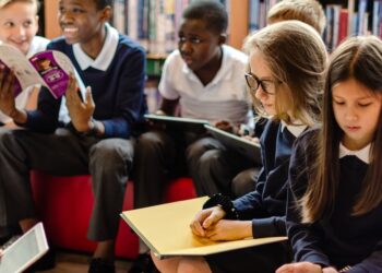 Dr Lorraine Hammond says high-quality professional learning is grounded in classroom practice, not conference rooms. Image: Rawpixel.com/Adobe Stock